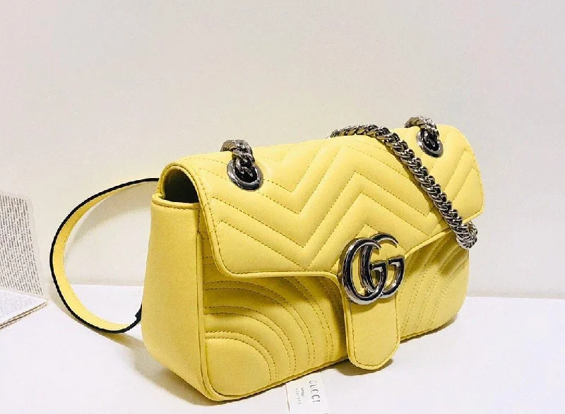 Gucci Marmont bags for women with a contrast - colored interiorGucci GG Marmont Shoulder Bag