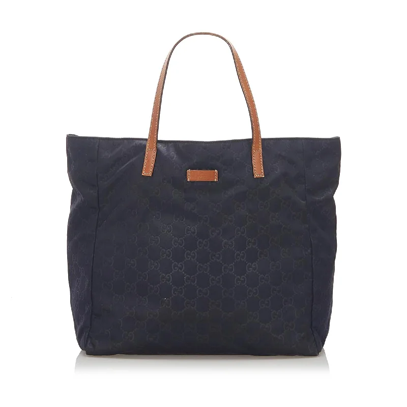 Medium - sized Women Gucci handbags for everyday useGucci GG Nylon Tote Bag (SHG-18748)