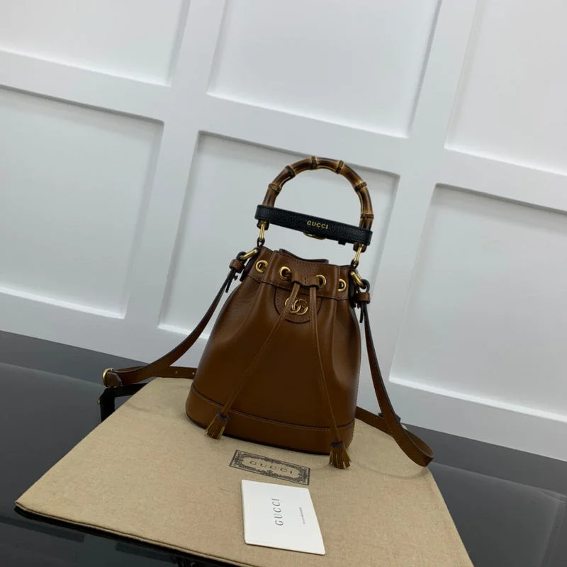 Women Gucci bags with a front - zip pocket for small itemsWF - Gucci Bags - 12597