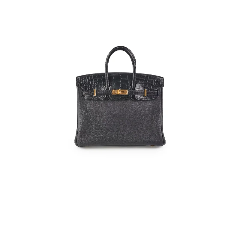 Hermes Victoria Bags with Signature Turnlock ClosuresHermes Birkin Bags in Matte Alligator Leather for a Sophisticated FinishHermes Birkin 25 Touch Noir Togo Z Stamp (2021)