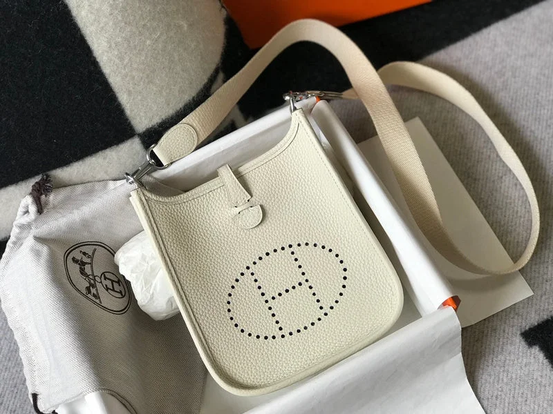 Compact Hermes Herbag Zip for Effortless CarryingBoldCollect - HERMES Bags - 541