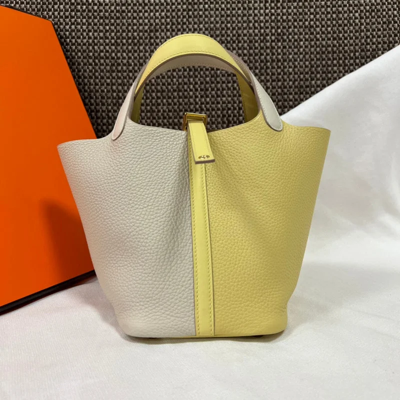 Hermes Bags with Adjustable and Padded Shoulder StrapsBoldCollect - HERMES Bags - 585