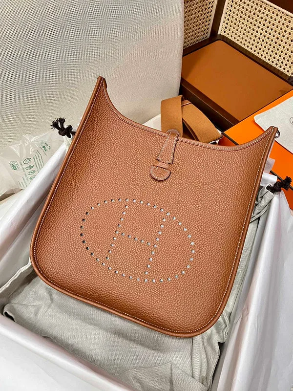 Easy - to - Clean Hermes Bags for Busy LifestylesBoldCollect - HERMES Bags - 685