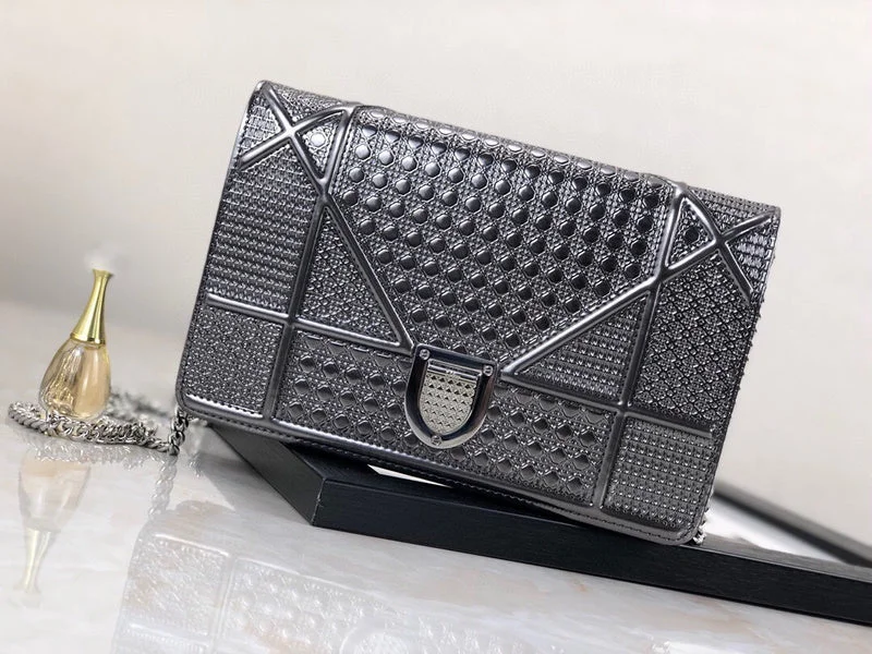 High - fashion Christian Dior bags with a geometric patternBC - Dior Bags - 1458