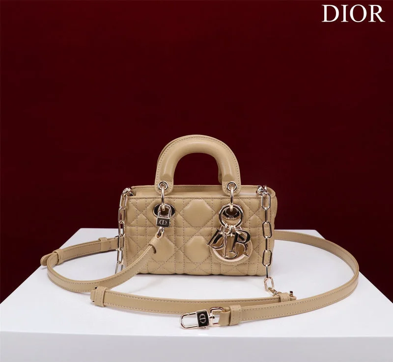 Luxury Christian Dior crossbody bags with a chain - link strapBC - Dior Bags - 1501