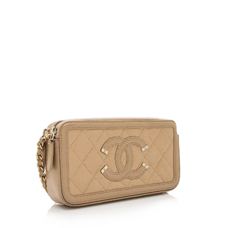 Chanel New Arrival Handbag with Gold HardwareChanel Grained Calfskin CC Filigree Clutch with Chain (22656)