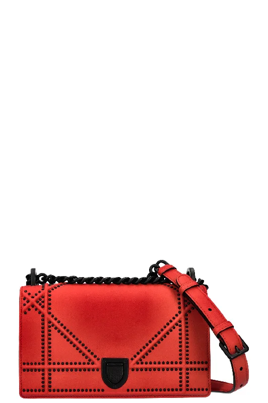 Christian Dior handbags with a removable shoulder strap for versatilityCHRISTIAN DIOR Diorama Handbag Matte Red