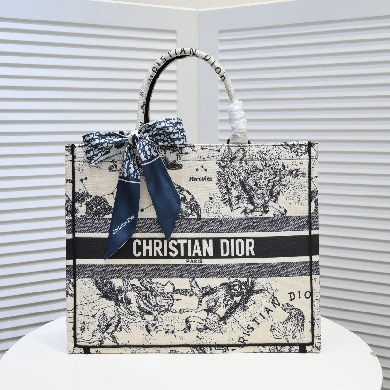 Christian Dior bags with a quilted pattern and gold - toned hardwareGlitzyBags - Designer bags by Dior 296