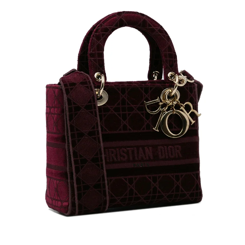 Christian Dior handbags with a snap - button closure and a decorative buckleDior Medium Cannage Velvet Lady D-Lite (bFIyia)