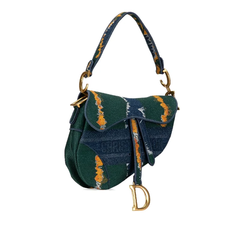 Stylish Christian Dior shoulder bags with a tassel - adorned zipperDior Medium Embroidered Canvas Saddle Bag (igov5B)