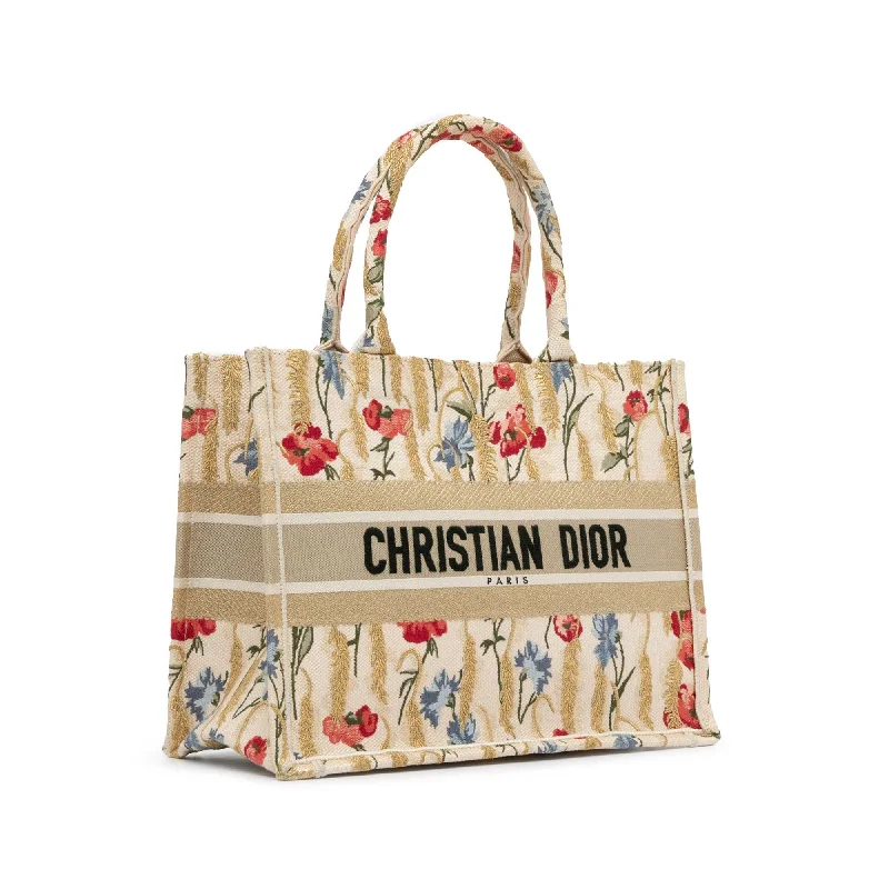 Christian Dior tote bags with a printed Dior logo on the frontDior Medium Embroidered Hibiscus Book Tote (zgBOJX)