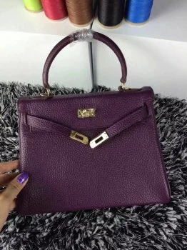 Embroidered Hermes Bags with Floral and Animal MotifsHermès Kelly Bags with a removable interior dividerHermes Kelly 25cm Togo Leather Bag Purple Gold