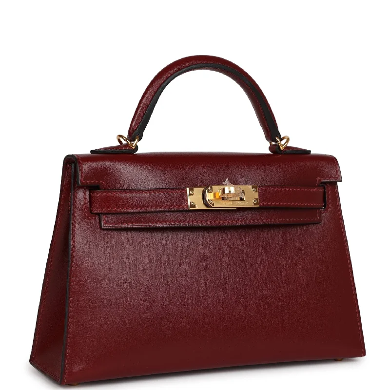 Easy - to - Clean Hermes Bags for Busy LifestylesHermès Kelly Bags with a detachable keychain holderHermes Kelly Sellier 20 Rouge H Box Gold Hardware