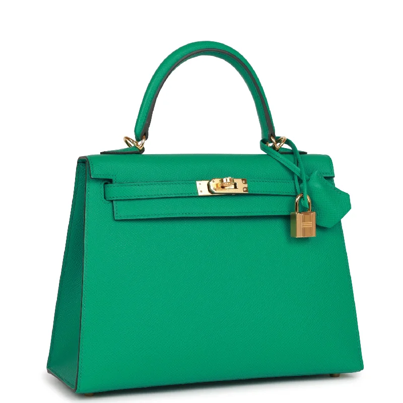 Two - Tone Hermes Bags for a Modern and Stylish AppearanceHermès Kelly Bags with a two - tone leather design for visual interestHermes Kelly Sellier 25 Vert Jade Epsom Gold Hardware