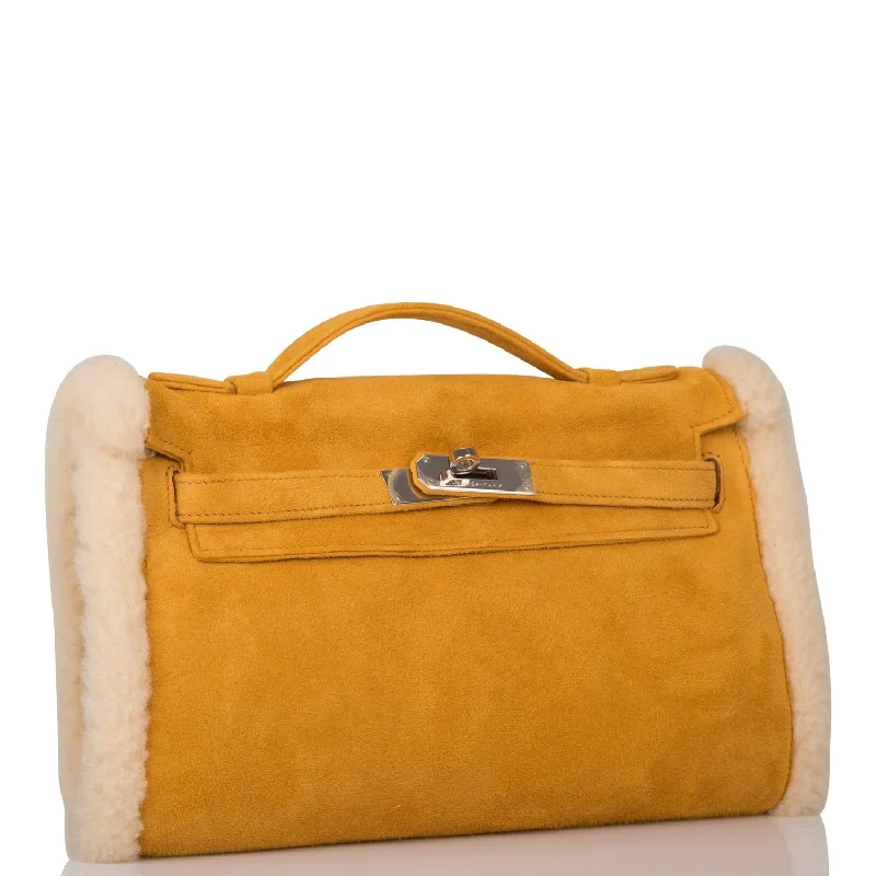 Water - Resistant Hermes Beach Bags for Summer FunHermès Kelly Bags with gold - toned hardware for a luxurious touchHermes Sable Doblis and Shearling Teddy Kelly Muff Palladium Hardware