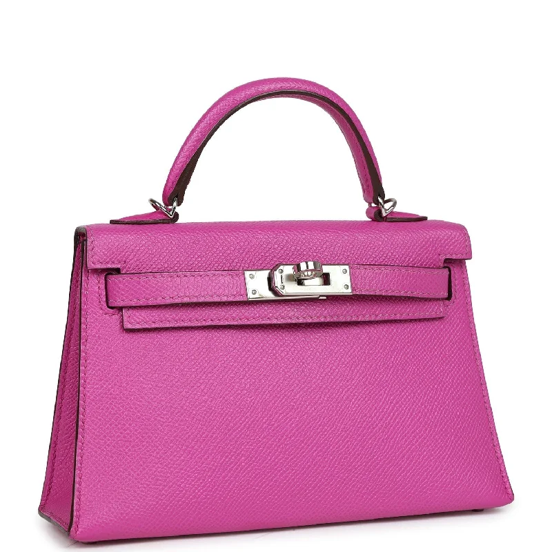 Customizable Hermes Bags with Personalized LocksHermès Kelly Bags with a back - pocket for additional storageHermes Kelly Sellier 20 Magnolia Epsom Palladium Hardware