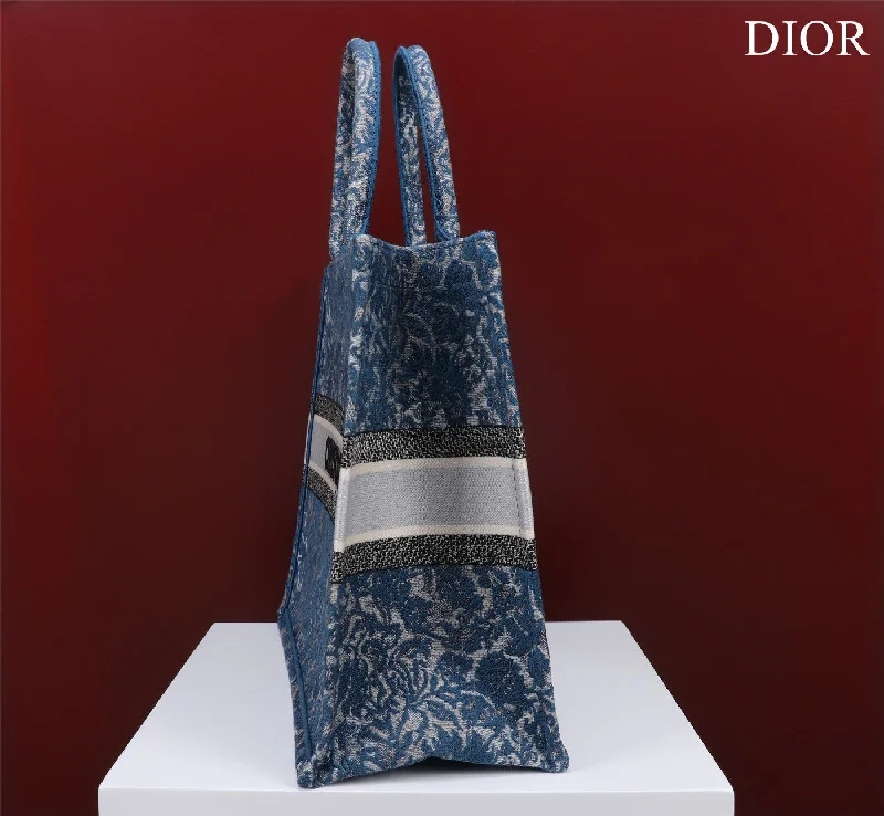 Christian Dior Saddle bags with a patent leather finish for a shiny lookWF - Dior Bag - 361