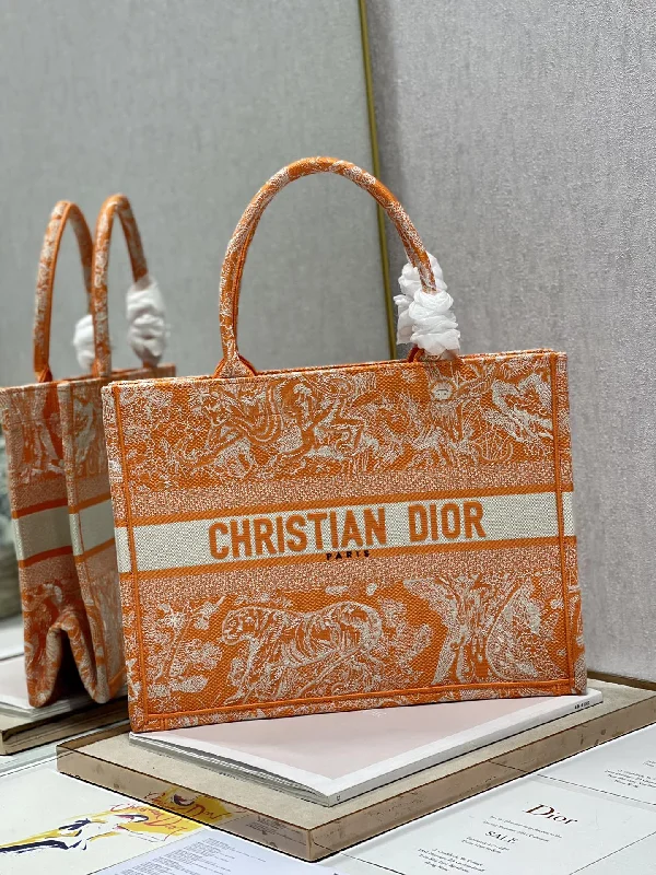 Stylish Christian Dior shoulder bags with a tassel - adorned zipperWF - Dior Bag - 388