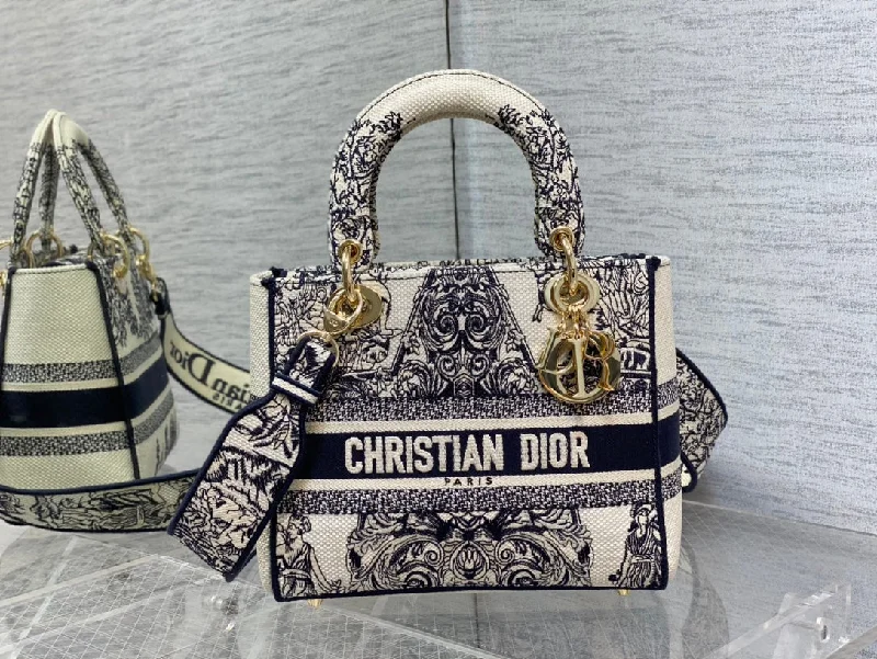 Stylish Christian Dior shoulder bags with a tassel - adorned zipperWF - Dior Bag - 400